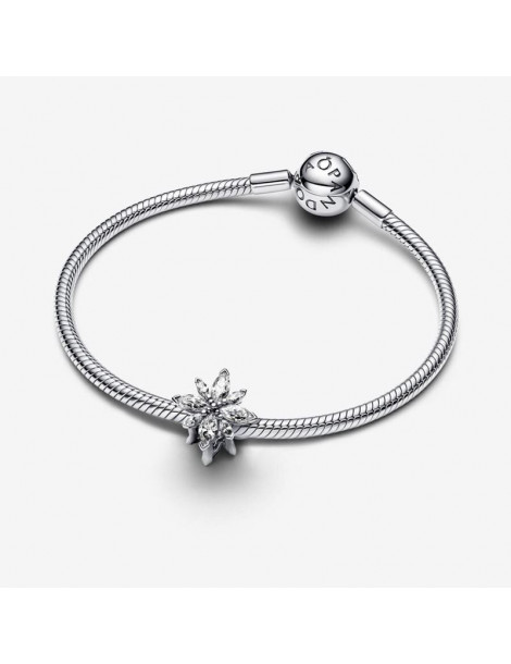 PANDORA Charm Étoile Polaire Scintillante