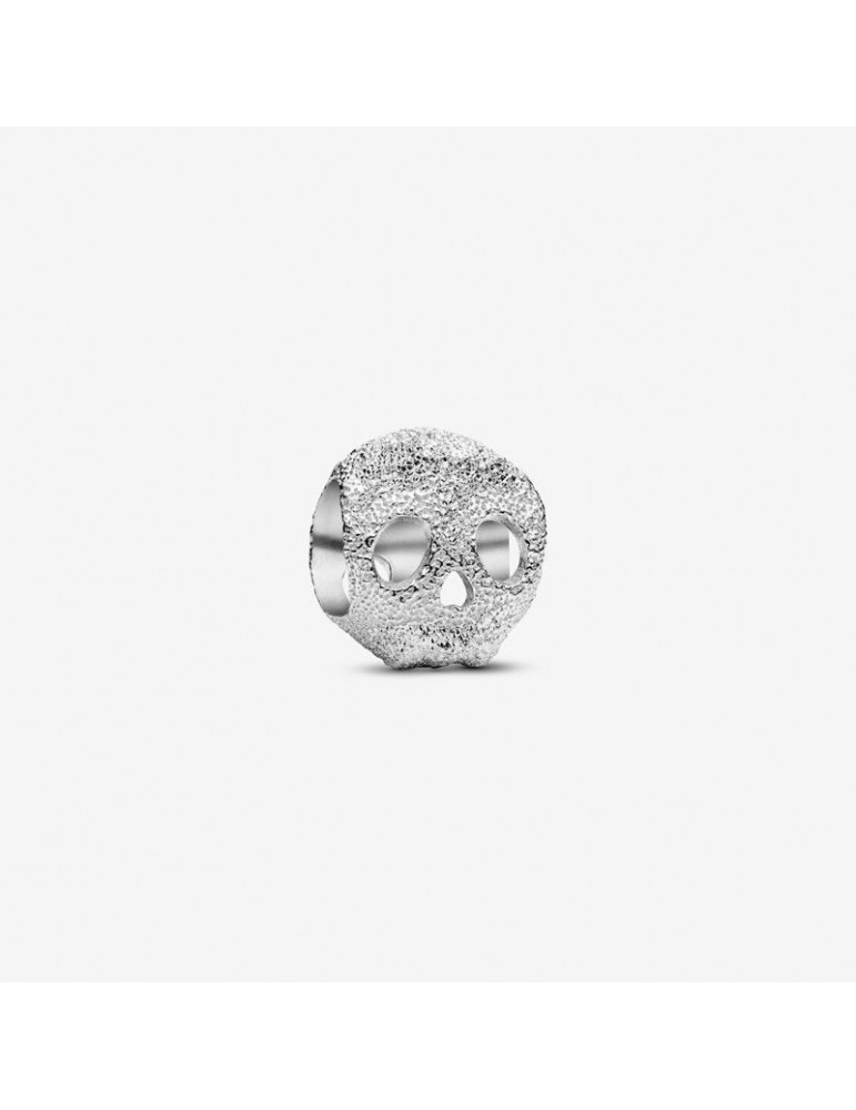 PANDORA Mini Charm Tête de Mort Texturée