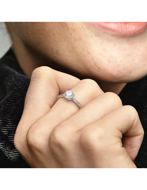 PANDORA Bague Couronne Etincelante Incolore
