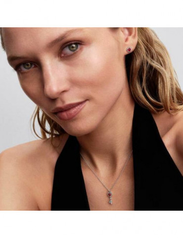 PANDORA Clous d'Oreilles Cœurs Surélevés