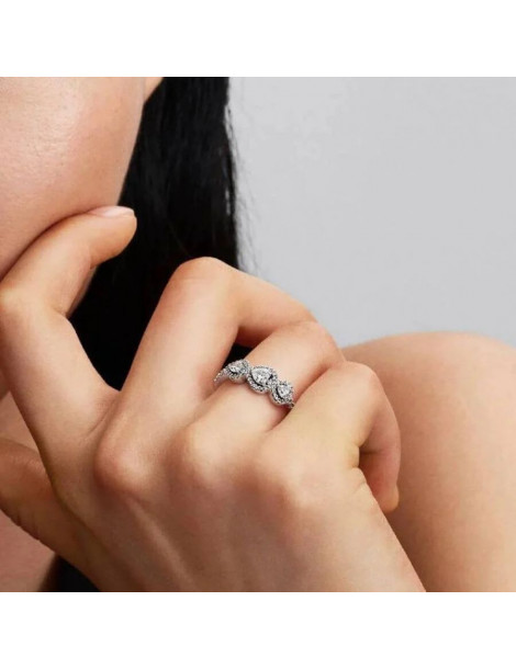 PANDORA Bague Trilogie de Cœurs Halo